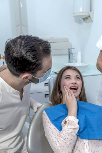 Best Broken or Cracked Tooth Emergency Dentist in Line Acres, MO